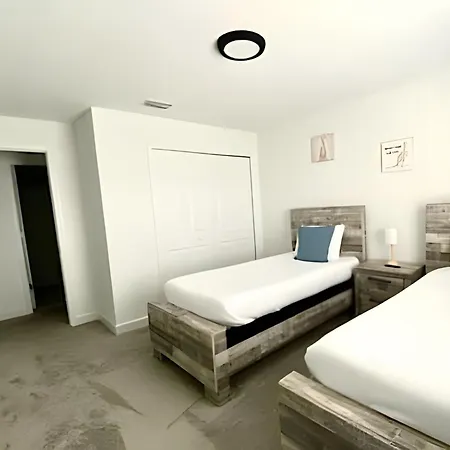 Luxurious Home W/ Pool Near Disney